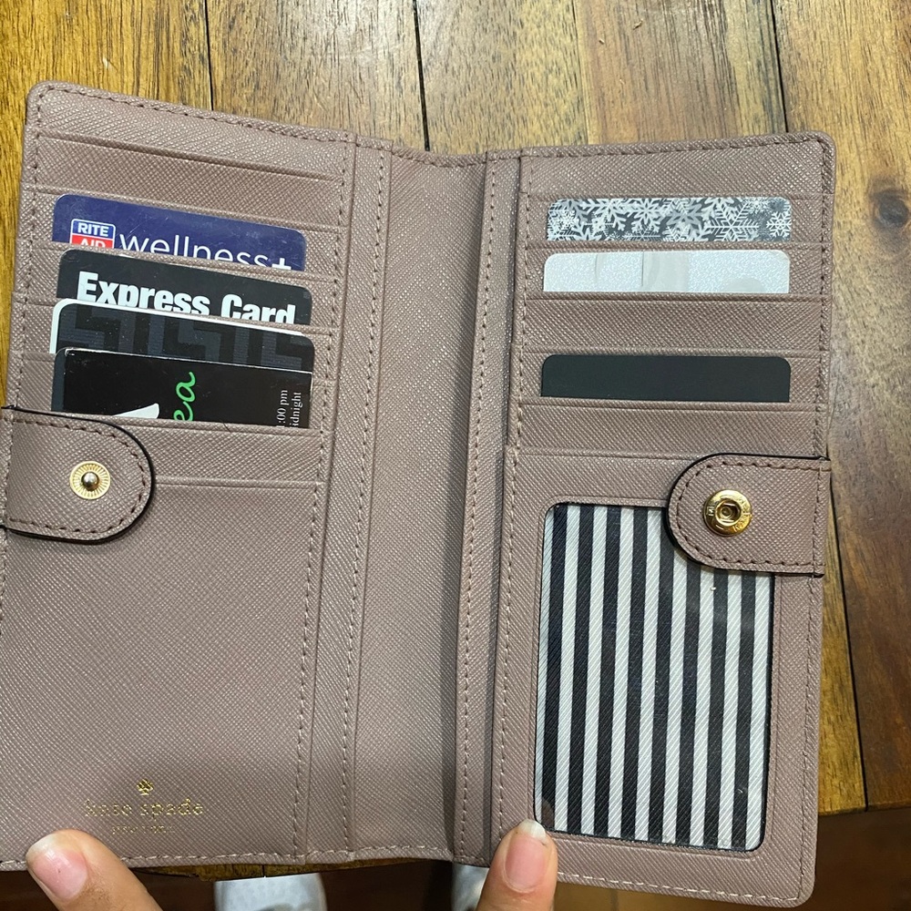Kate Space Wallet - Picture 3 of 3